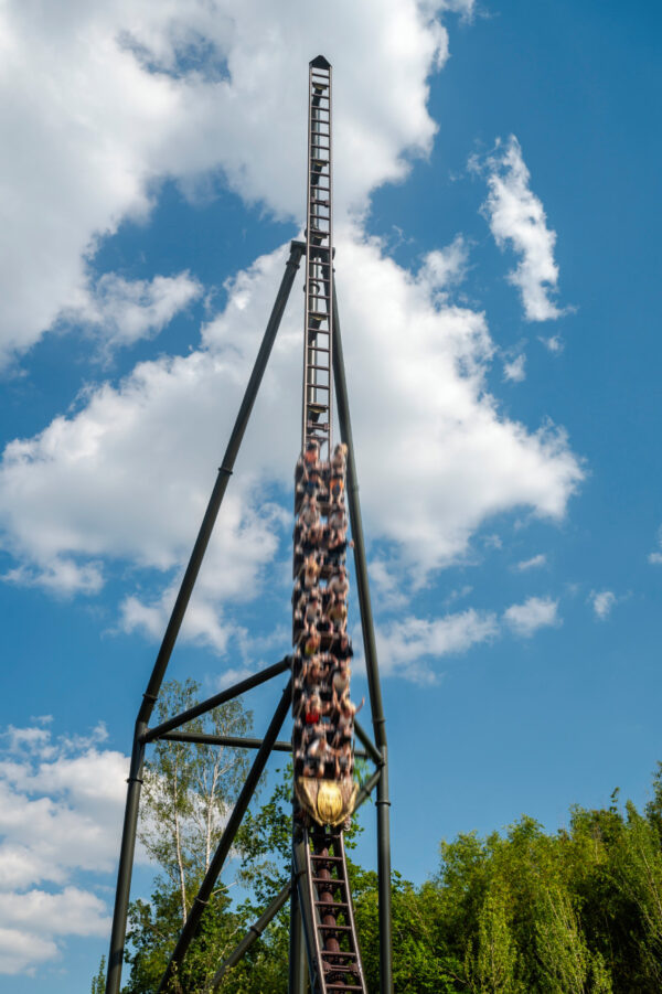 grand huit Toutatis au parc Astérix, tarifs préférentiel et billetterie Apace Loisirs